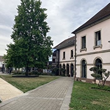 Médiathèque municipale Gilles Roy - LURE